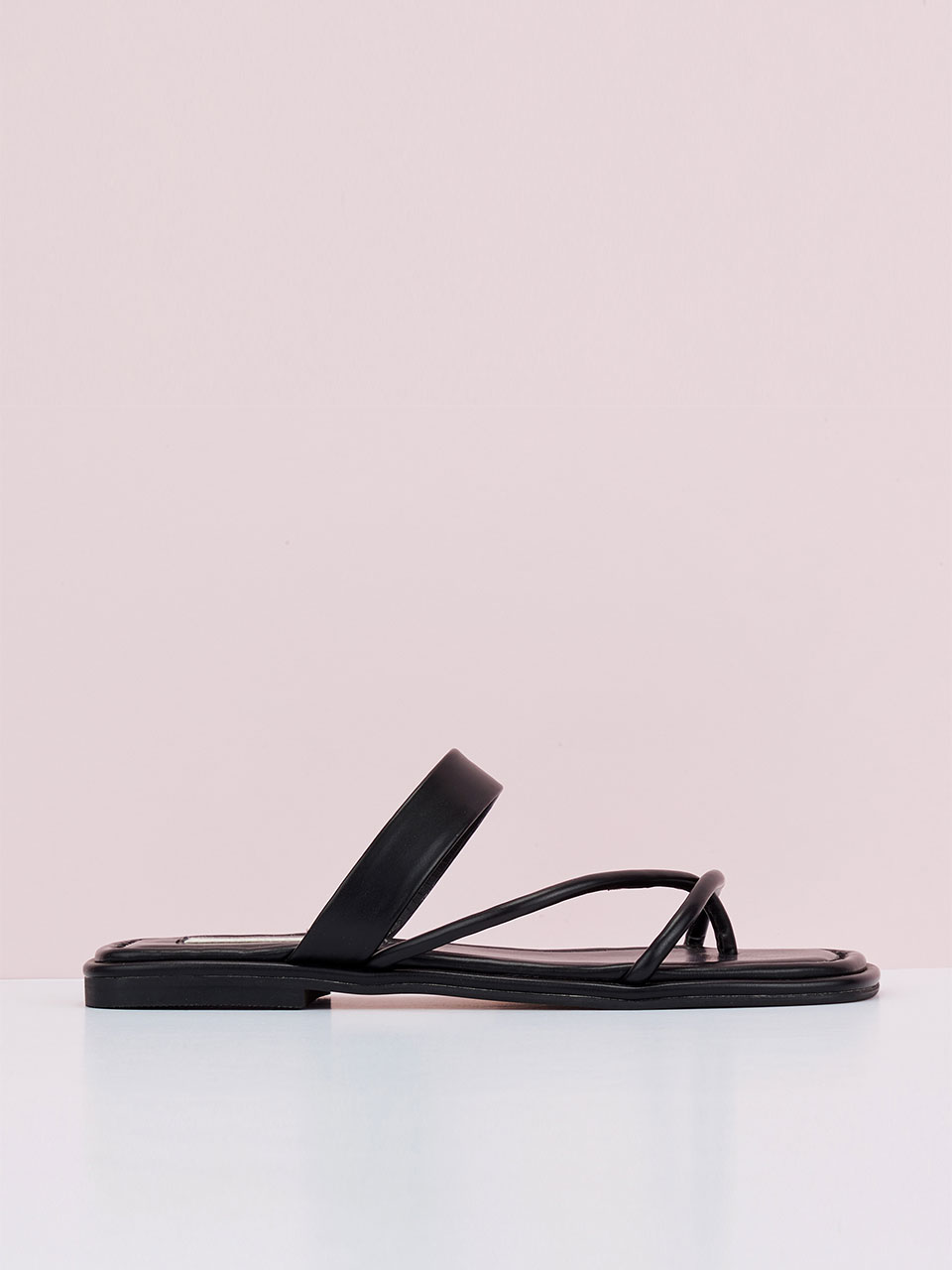 Double string slippers (Black)