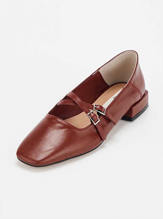 Two Strap Flat (Red Brown)